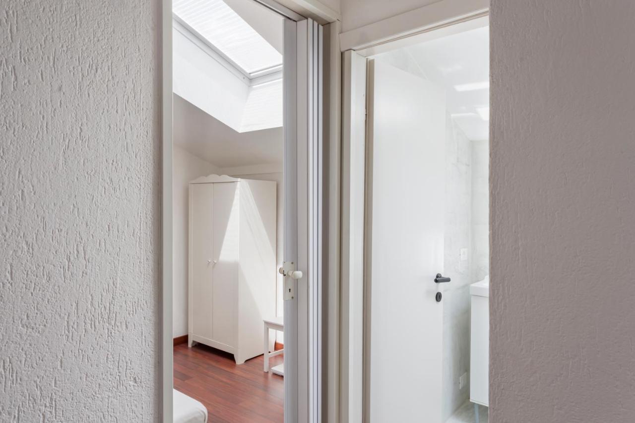 1 Bedroom & 1 Living Room Apt - Duomo 5 มิลาน ภายนอก รูปภาพ