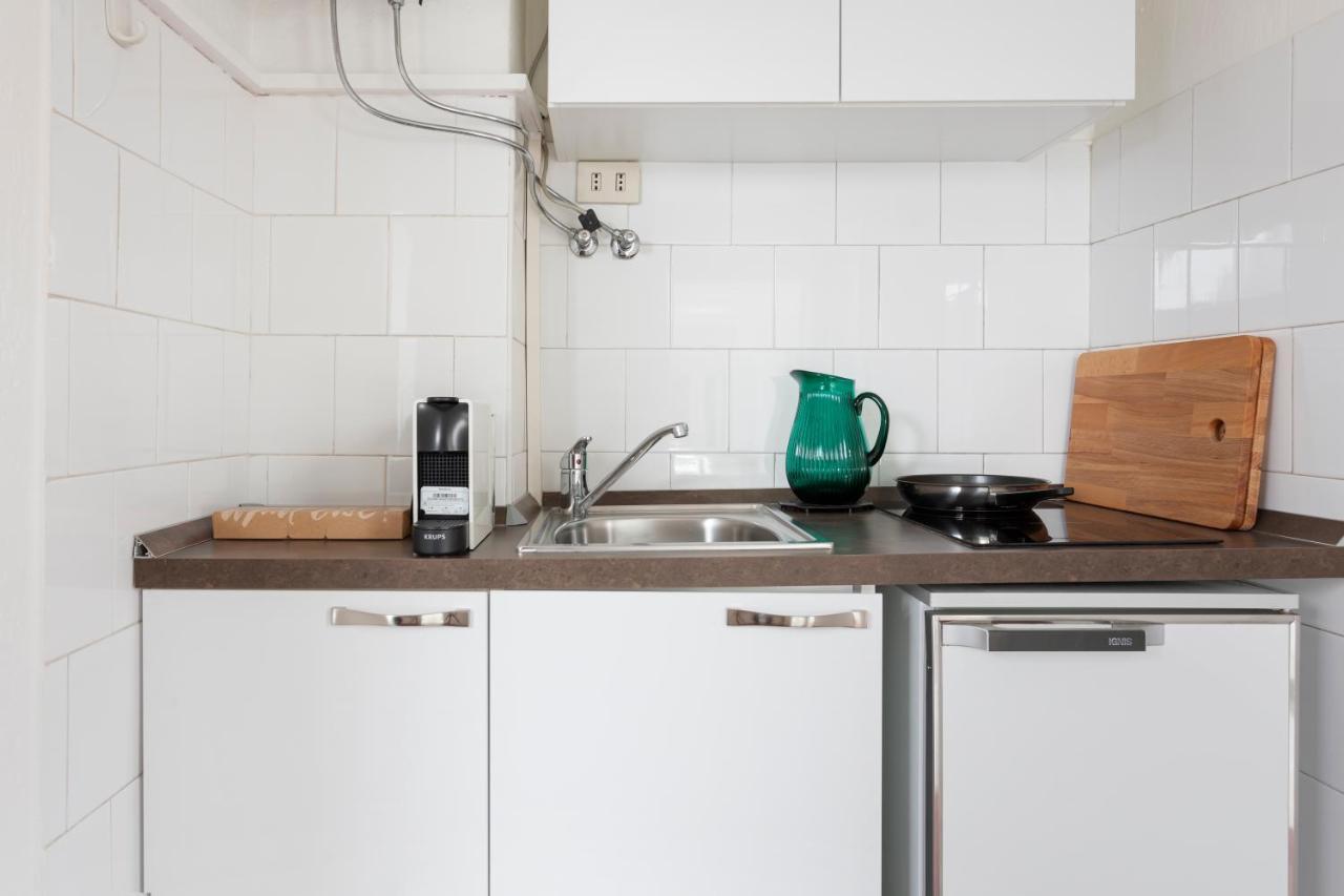 1 Bedroom & 1 Living Room Apt - Duomo 5 มิลาน ภายนอก รูปภาพ